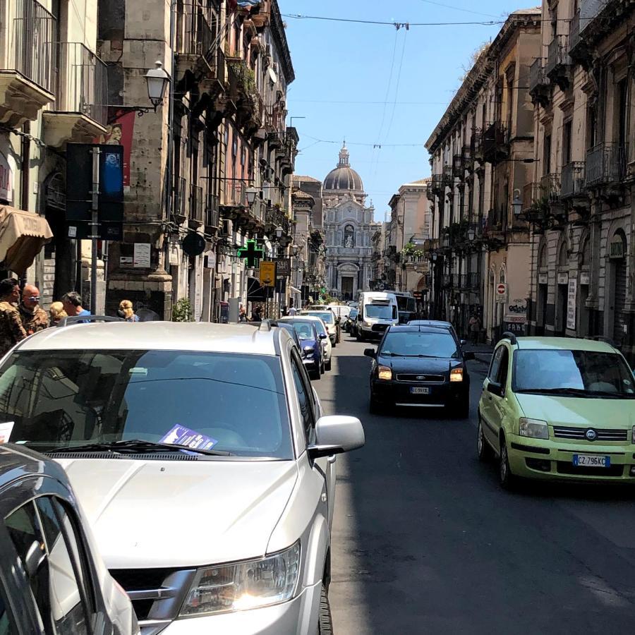 Garibaldi 94- Intera Casa A 2 Passi Dal Duomo Villa CTA Exteriör bild