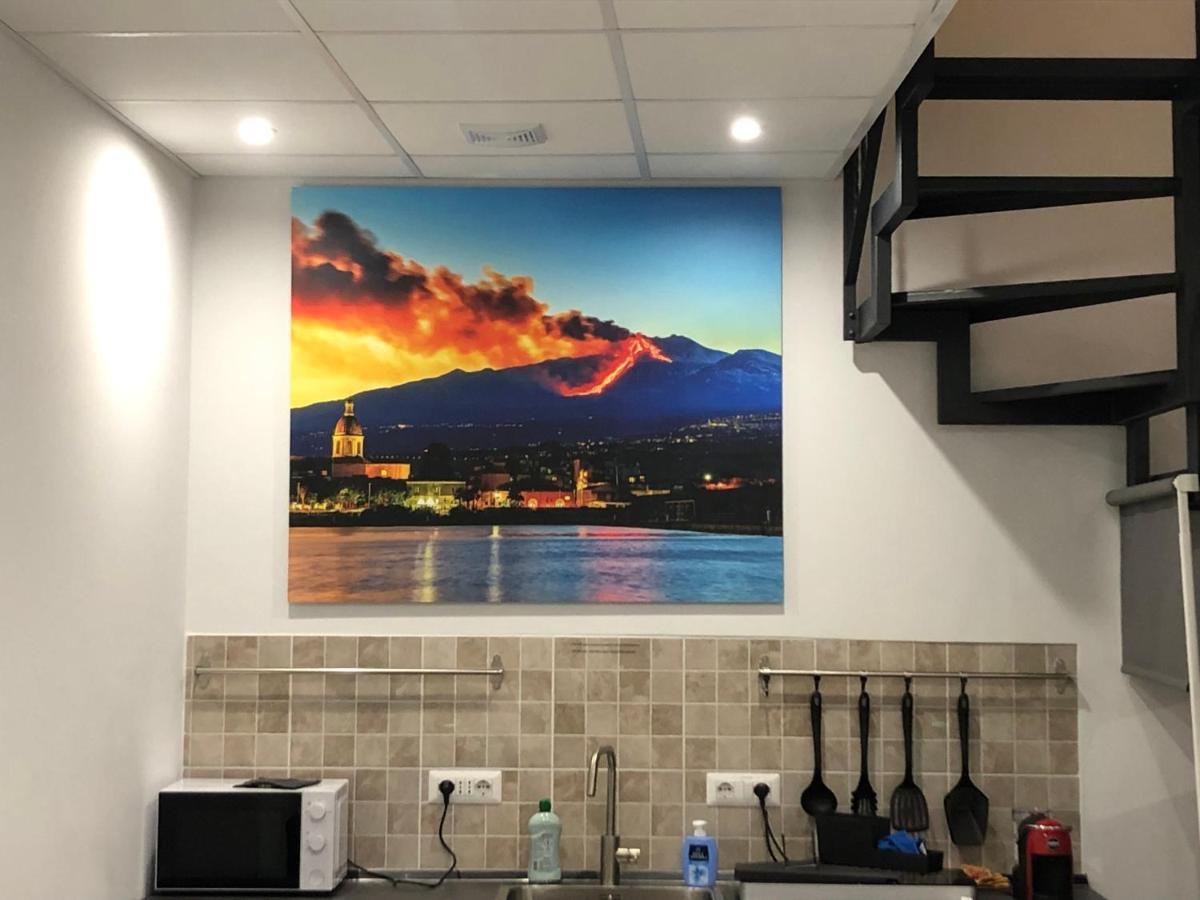 Garibaldi 94- Intera Casa A 2 Passi Dal Duomo Villa CTA Exteriör bild