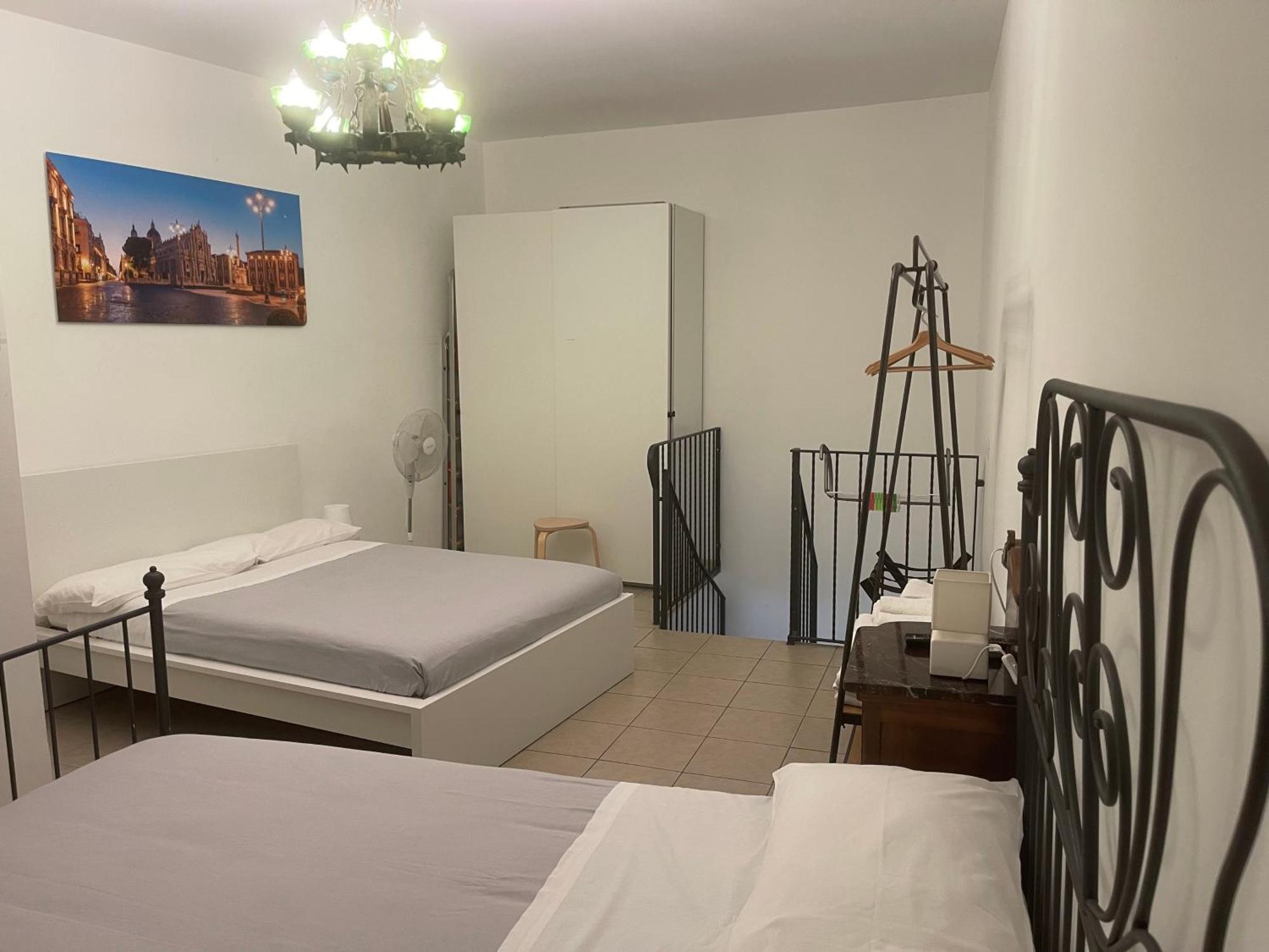 Garibaldi 94- Intera Casa A 2 Passi Dal Duomo Villa CTA Exteriör bild